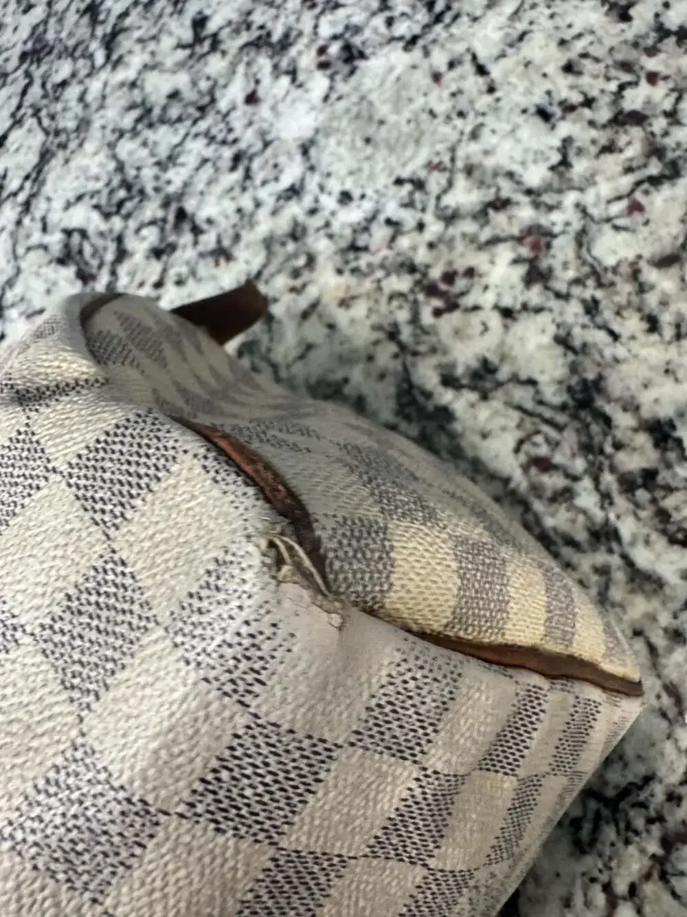 Louis Vuitton pre owned